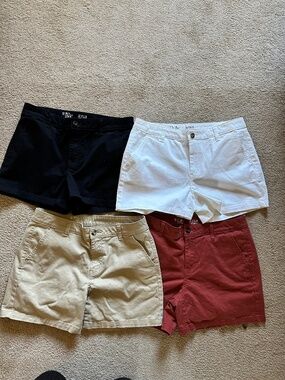 4 Pairs of Ana Shorts Size 10. Perfect Condition. Rust, Tan, White and Black!